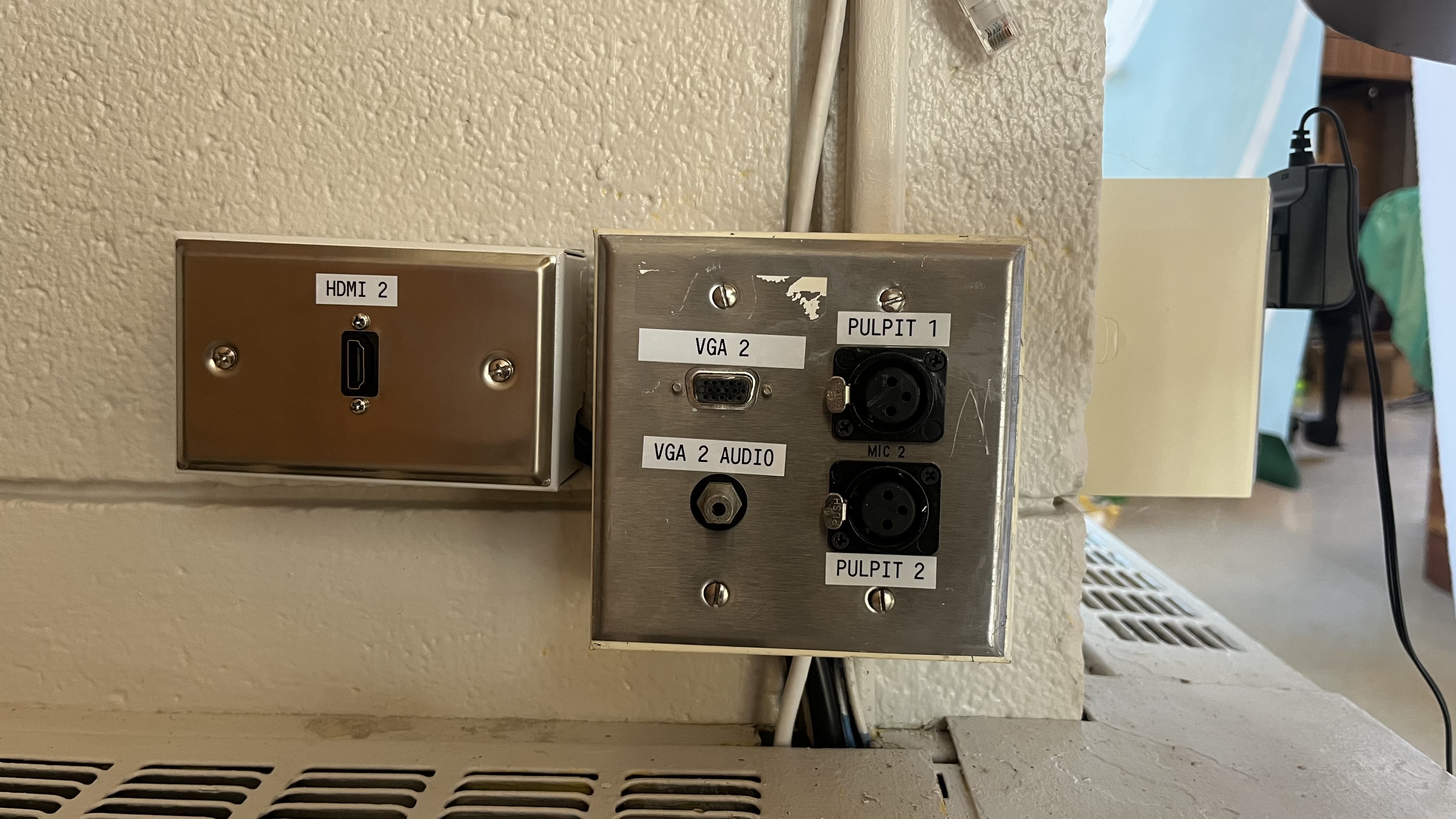 VGA 2 Input